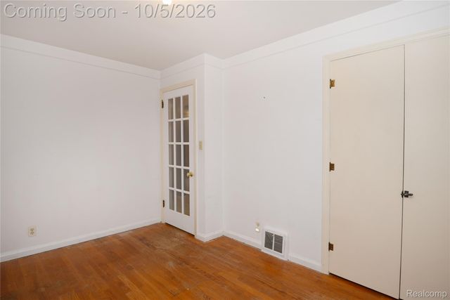 2400 Oxford Road, Berkley, MI 48072
