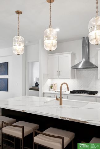 10909 N 160 Street, Bennington, NE 68007