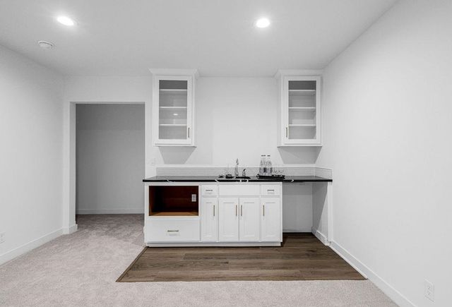 10909 N 160 Street, Bennington, NE 68007