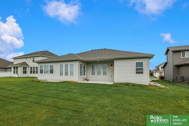 10909 N 160 Street, Bennington, NE 68007