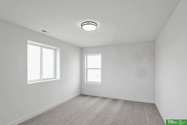 10909 N 160 Street, Bennington, NE 68007