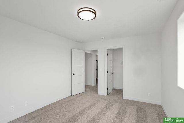 10909 N 160 Street, Bennington, NE 68007