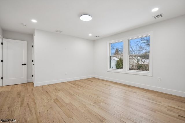 709 Garfield Ave, Westfield Town, NJ 07090