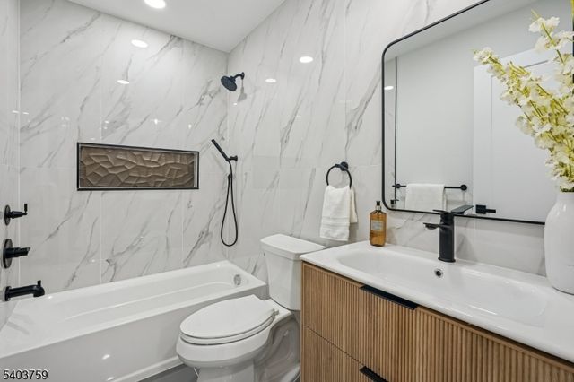 709 Garfield Ave, Westfield Town, NJ 07090