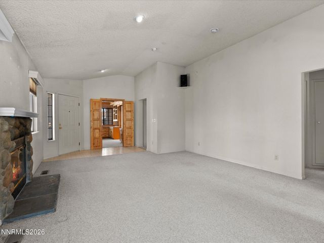 5846 Walnut Creek Road, Reno, NV 89523