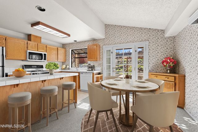 5846 Walnut Creek Road, Reno, NV 89523