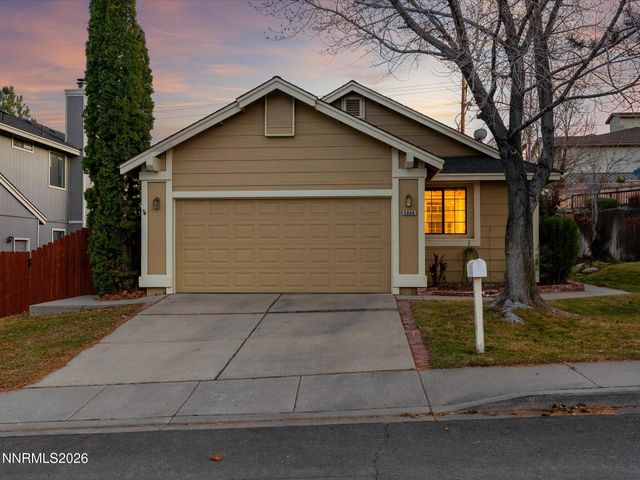 5846 Walnut Creek Road, Reno, NV 89523