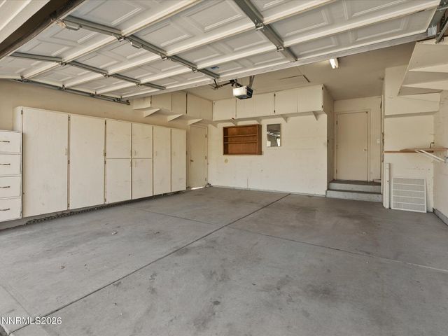 5846 Walnut Creek Road, Reno, NV 89523