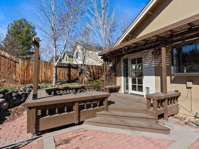 5846 Walnut Creek Road, Reno, NV 89523