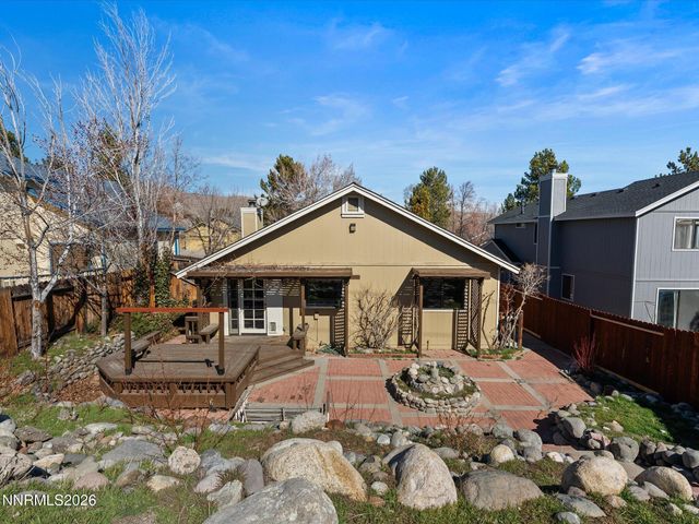 5846 Walnut Creek Road, Reno, NV 89523