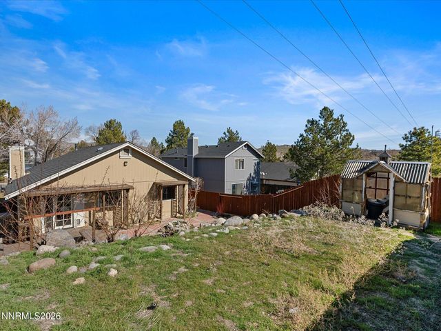 5846 Walnut Creek Road, Reno, NV 89523