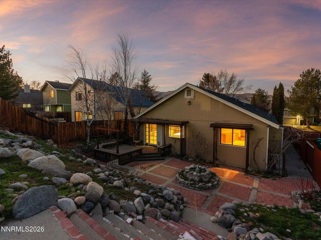 5846 Walnut Creek Road, Reno, NV 89523