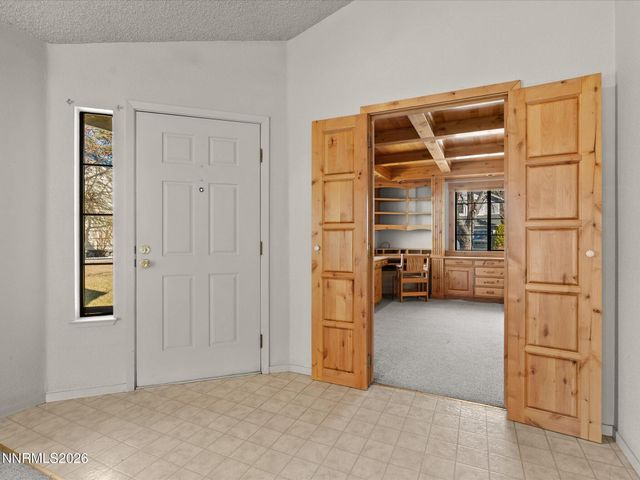 5846 Walnut Creek Road, Reno, NV 89523