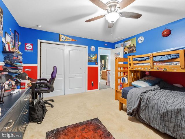 319 MARISSA CT, Williamstown, NJ 08094