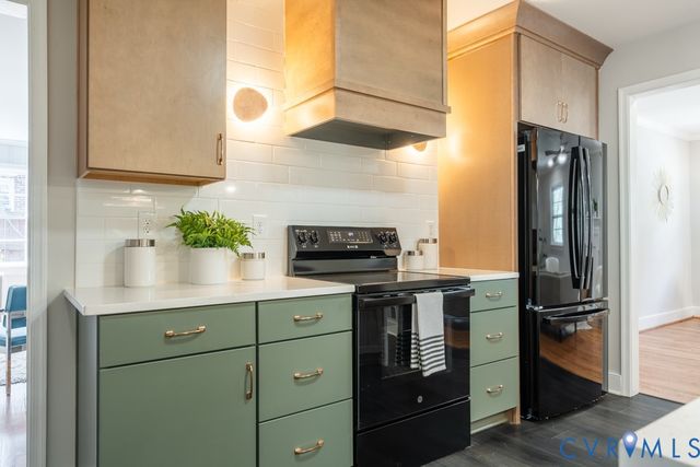 3827 W Weyburn Rd, Richmond, VA 23235