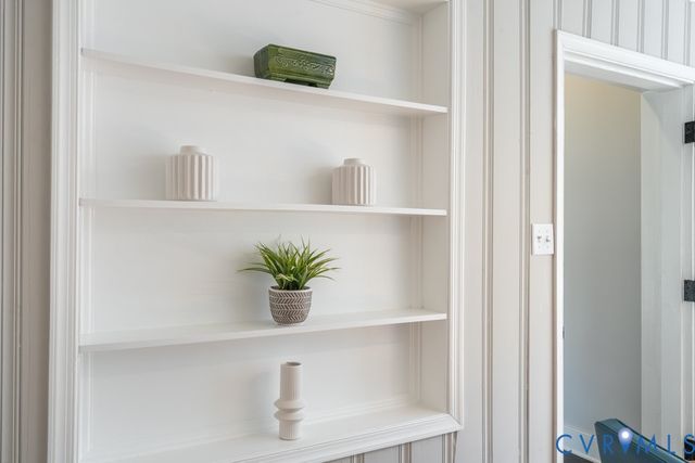 3827 W Weyburn Rd, Richmond, VA 23235