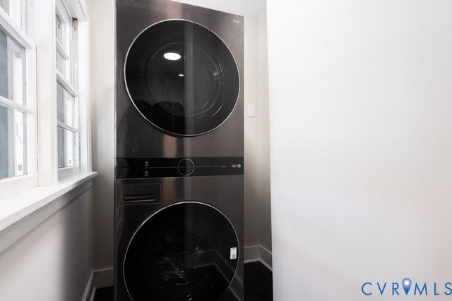 3827 W Weyburn Rd, Richmond, VA 23235