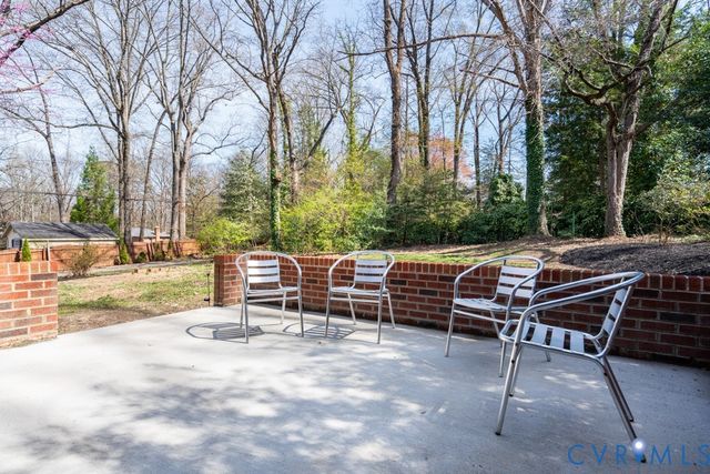 3827 W Weyburn Rd, Richmond, VA 23235