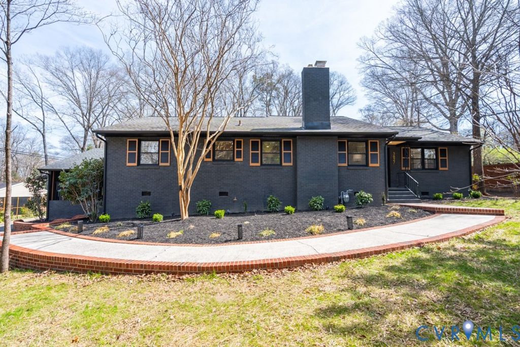 3827 W Weyburn Rd, Richmond, VA 23235