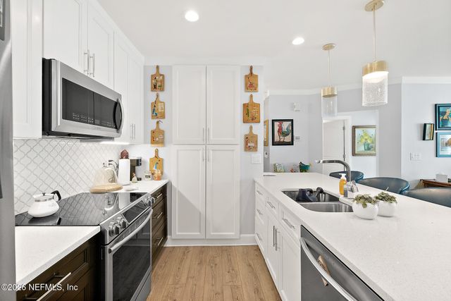 100 MARINA BAY Drive 101, Flagler Beach, FL 32136