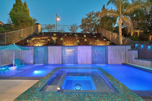 2266 AVENTURINE PLACE, Carlsbad, CA 92009