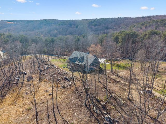 230 Duckwood Lane, Evensville, TN 37332