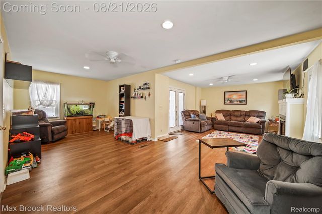 3162 Phillips Avenue, Berkley, MI 48072