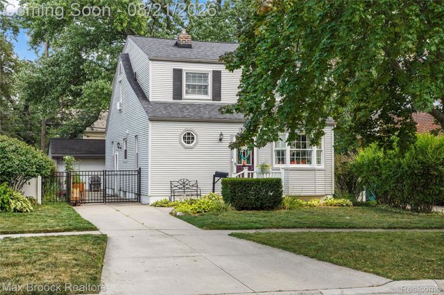 3162 Phillips Avenue, Berkley, MI 48072