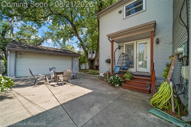 3162 Phillips Avenue, Berkley, MI 48072