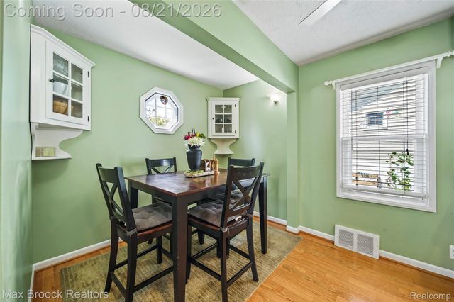 3162 Phillips Avenue, Berkley, MI 48072