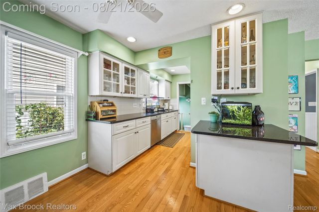3162 Phillips Avenue, Berkley, MI 48072