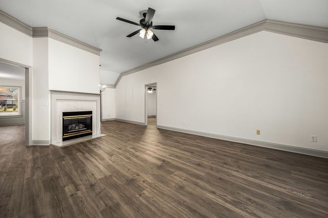 1015 Brinkley Rd, Murfreesboro, TN 37128