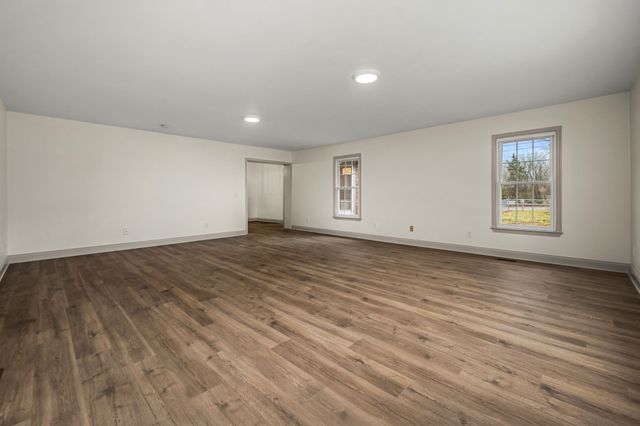 1015 Brinkley Rd, Murfreesboro, TN 37128
