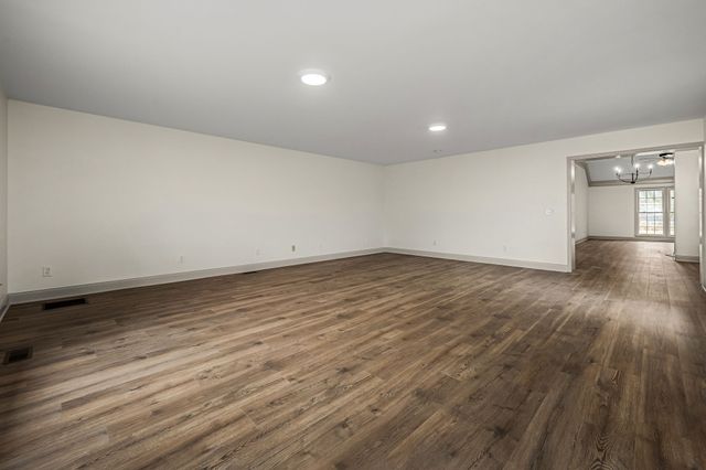 1015 Brinkley Rd, Murfreesboro, TN 37128