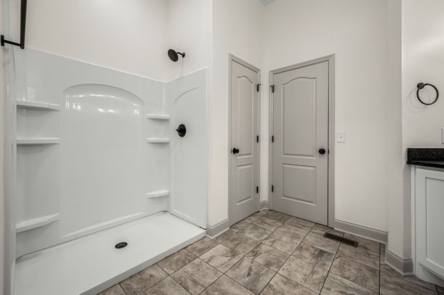 1015 Brinkley Rd, Murfreesboro, TN 37128