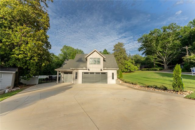 103 Riggs Drive, Clemson, SC 29631