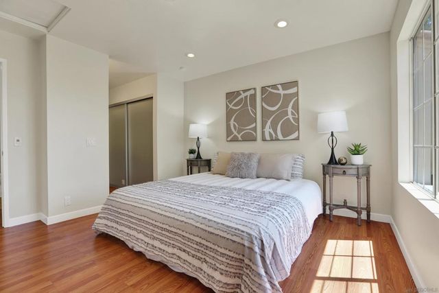 7250 Calle Cristobal 36, San Diego, CA 92126