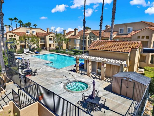 7250 Calle Cristobal 36, San Diego, CA 92126