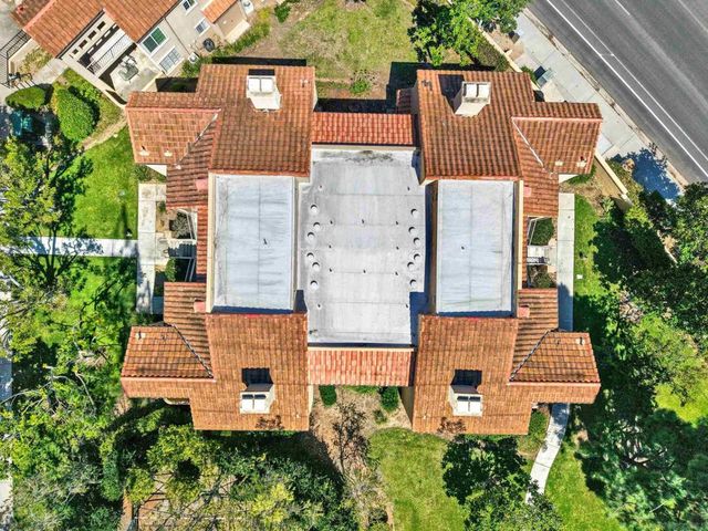 7250 Calle Cristobal 36, San Diego, CA 92126