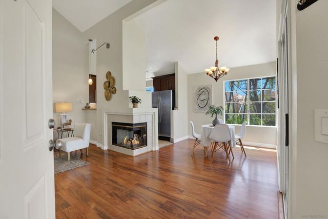 7250 Calle Cristobal 36, San Diego, CA 92126