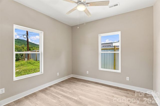 156 Edwards Avenue, Swannanoa, NC 28778