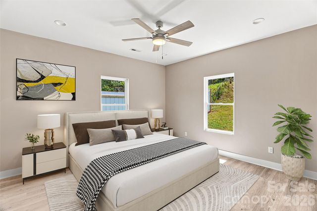 156 Edwards Avenue, Swannanoa, NC 28778