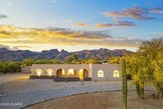 9501 E Quiet Place, Tucson, AZ 85749