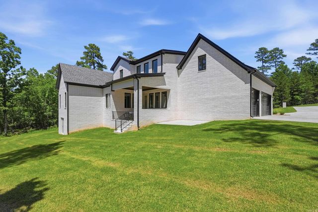 17105 valley view Loop, Roland, AR 72135