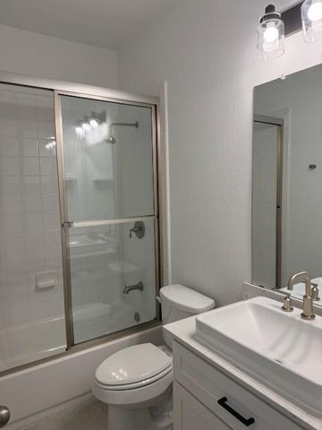 27530 Kingsland Ln, Fulshear, TX 77441