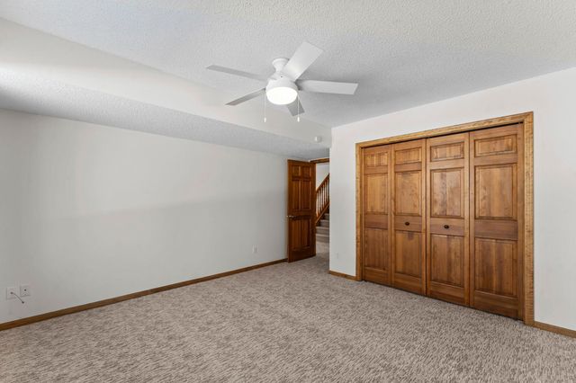 303 Sunflower Court, Vadnais Heights, MN 55127