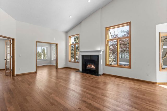 303 Sunflower Court, Vadnais Heights, MN 55127