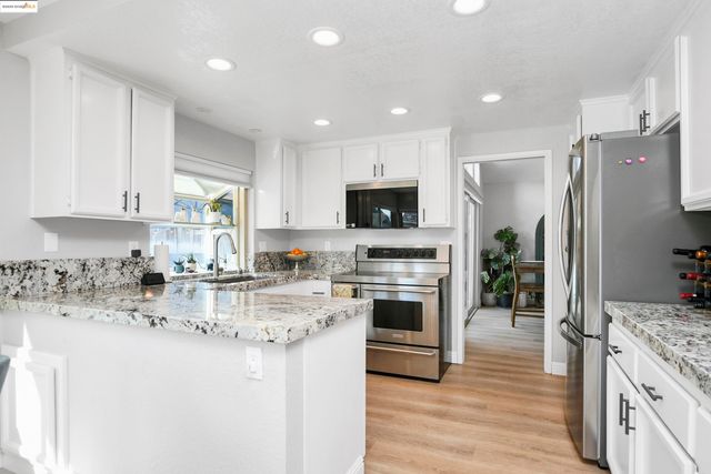 2060 Bowsprit Ct, Discovery Bay, CA 94505