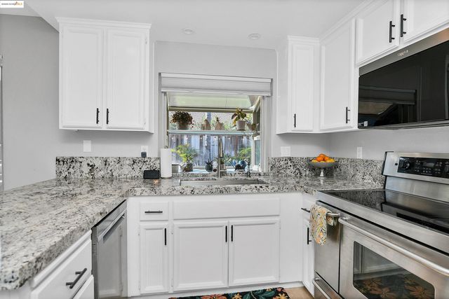 2060 Bowsprit Ct, Discovery Bay, CA 94505