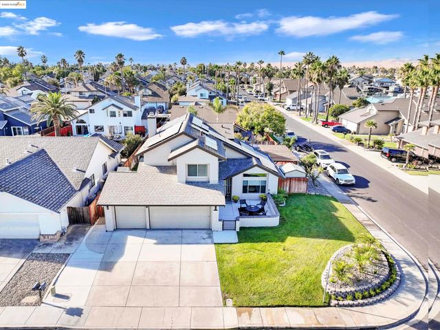 2060 Bowsprit Ct, Discovery Bay, CA 94505